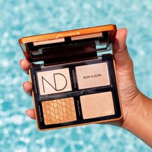 Natasha Denona Bronze Cheek Face Glow Palette. Contour, Facial,